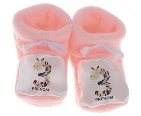 Chausson bébé Trois ans anniversaire style 4 + prénom de couleur Rose